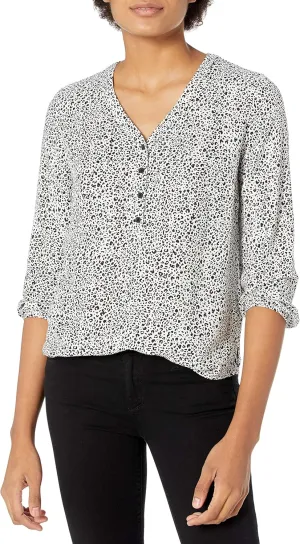 Amazon Essentials Women's 3/4 Sleeve Button Popover Shirt, Loose-Fit V-Neck Blouse