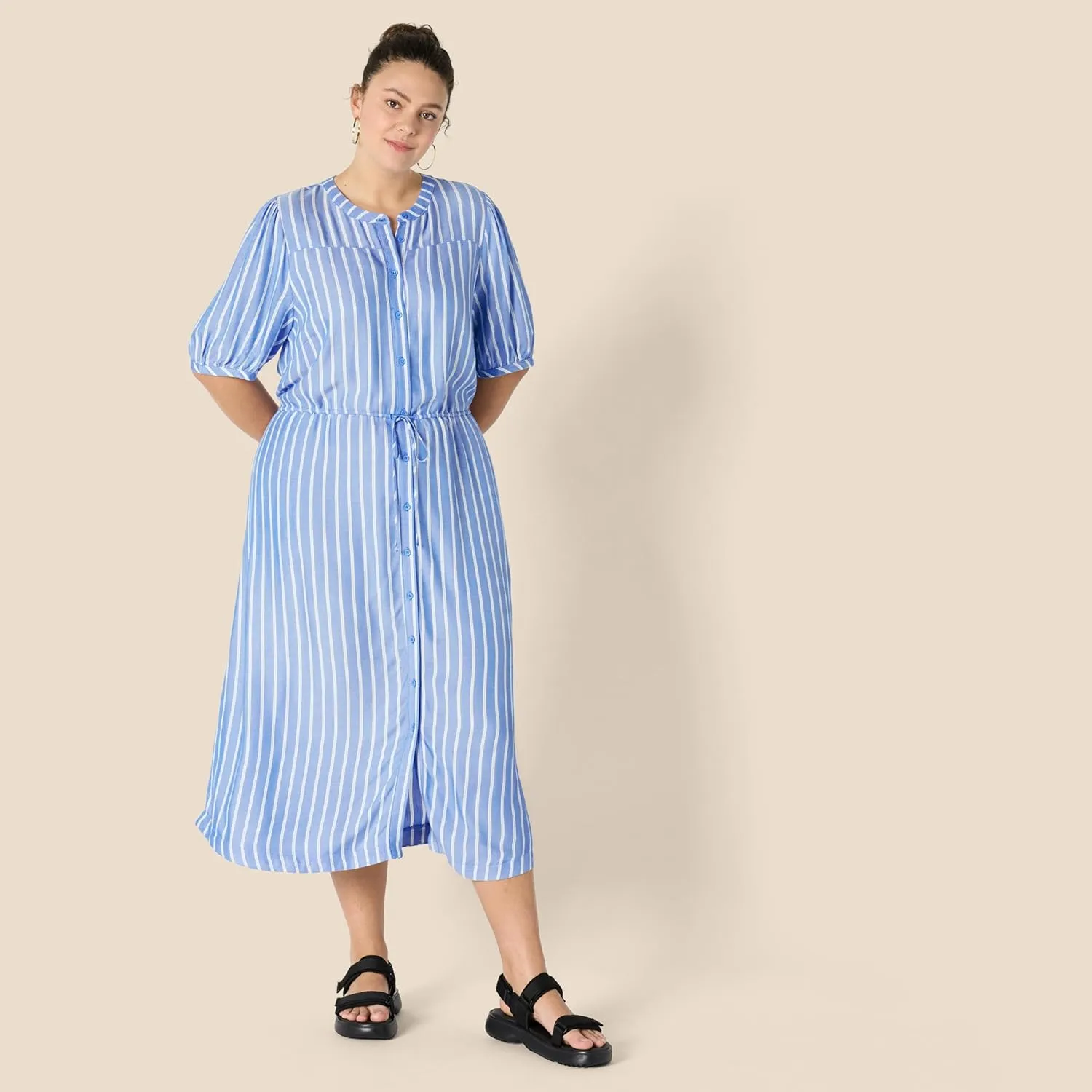 Amazon Essentials Women's Relaxed Fit Half-Sleeve Waisted Midi A-Line Dress