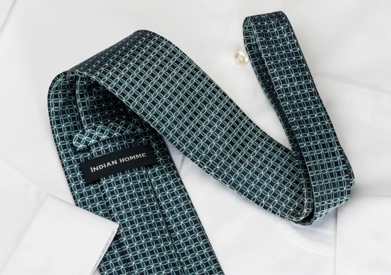 Indian Homme Silk Tie Interlocking Circles On Blue With Green Rhinestones & Sparkles