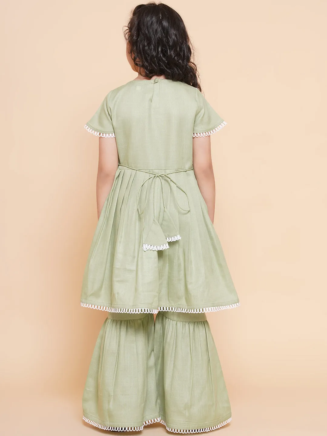 Jashvi Girls Light Green Floral Embroidered Kurta With Sharara