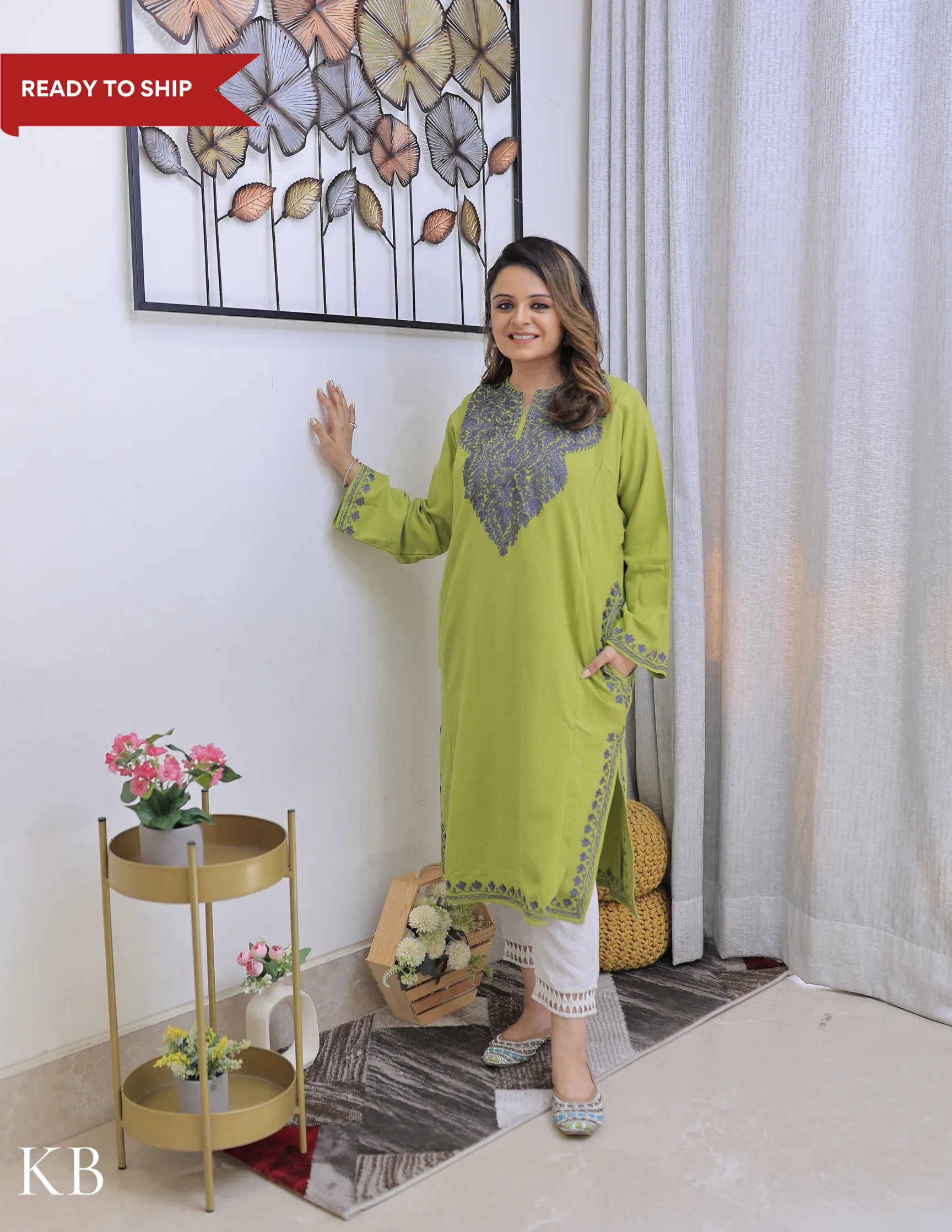 Light Green Zari Embroidered Cashmilon Phiran