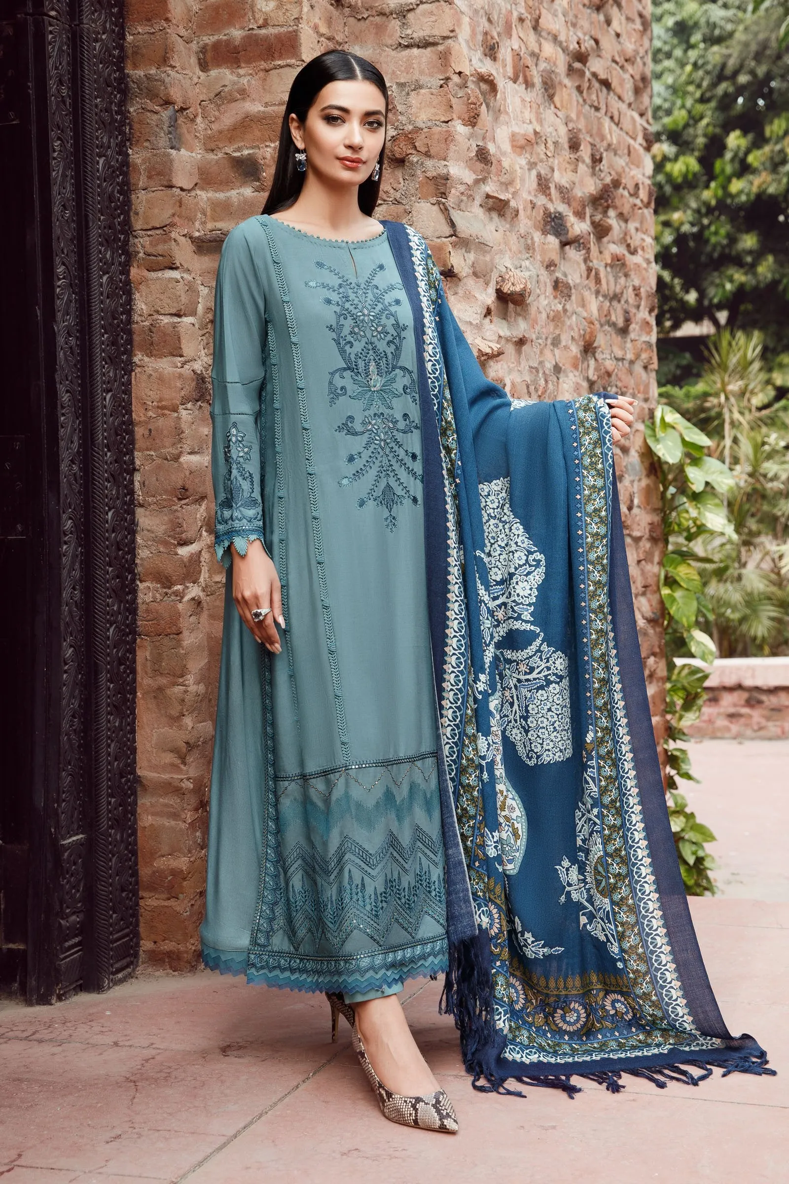 M Prints by Maria B Unstitched 3 Piece Winter Shawls Collection'2022-MPT-1607-A