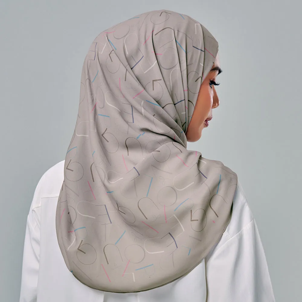 Niya Aeve - Grey
